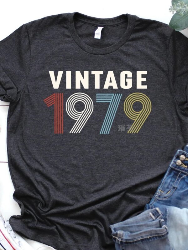 Birthday short sleeved T-shirt with digital printed pattern letters for men and women